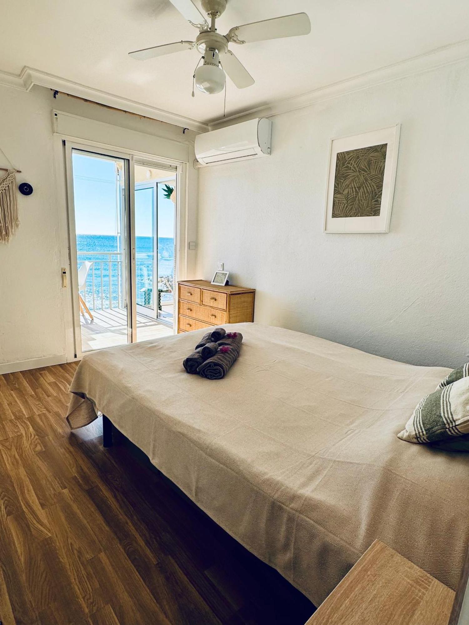 Perla Playa Casa Apartment เบนัลมาเดนา ภายนอก รูปภาพ
