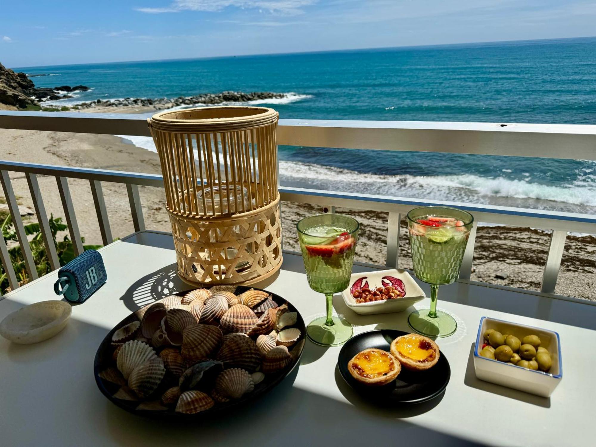 Perla Playa Casa Apartment เบนัลมาเดนา ภายนอก รูปภาพ